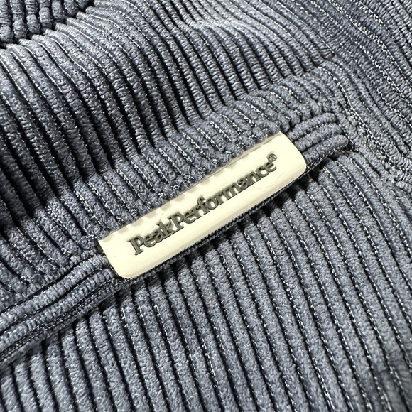 Peak Performance Womens Small‎ Corduroy Blue Shorts Camping Hiking Trekking - Picture 8 of 12